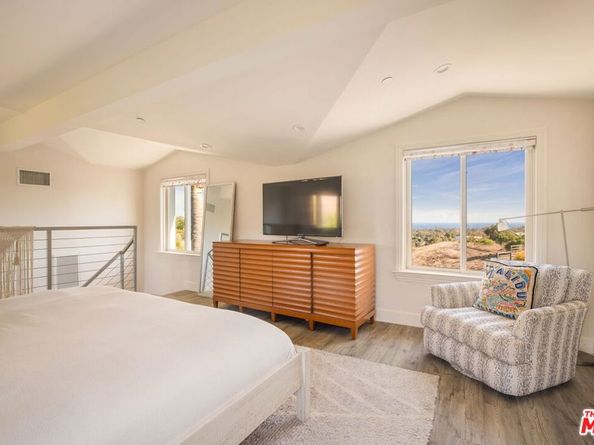 6271 Zuma Mesa Drive, Malibu CA 90265