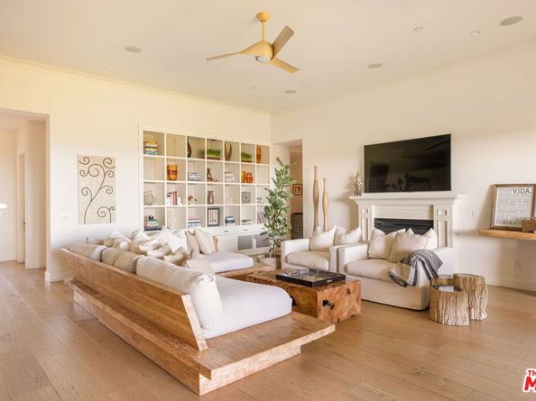 6271 Zuma Mesa Drive, Malibu CA 90265