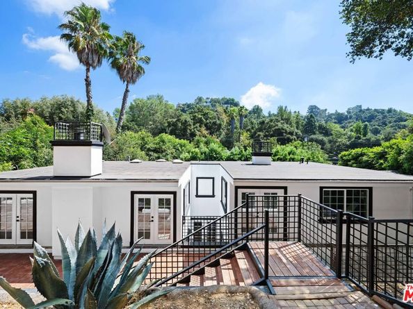 2563 Hutton Drive, Beverly Hills CA 90210