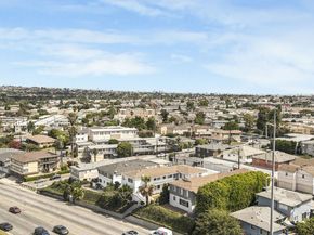 7208 S La Cienega Boulevard, Inglewood CA 90302