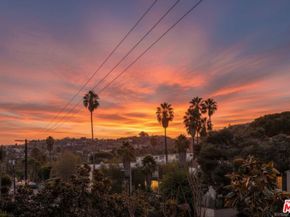 7320 Hawthorn Avenue 207, Los Angeles CA 90046