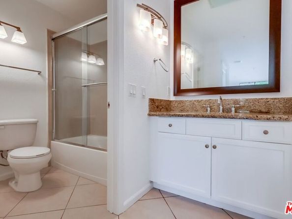 7320 Hawthorn Avenue 207, Los Angeles CA 90046