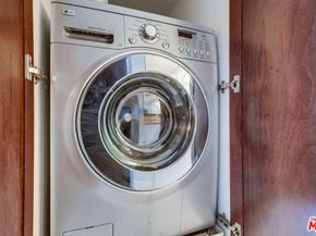 7320 Hawthorn Avenue 207, Los Angeles CA 90046