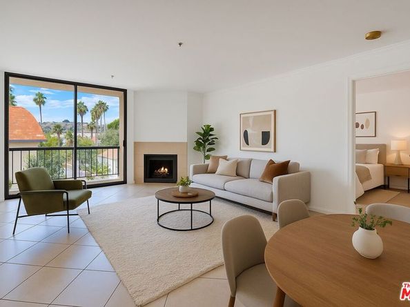 7320 Hawthorn Avenue 207, Los Angeles CA 90046