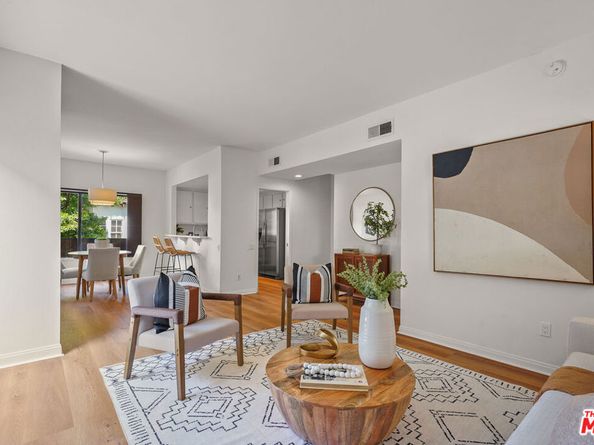 1655 Greenfield Avenue 3, Los Angeles CA 90025