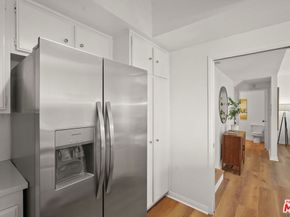 1655 Greenfield Avenue 3, Los Angeles CA 90025