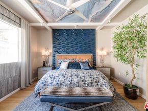 6732 W HEPBURN Way, Los Angeles CA 90038