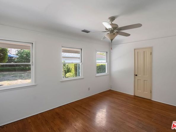 2365 Las Lunas Street, Pasadena CA 91107