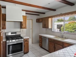 2365 Las Lunas Street, Pasadena CA 91107