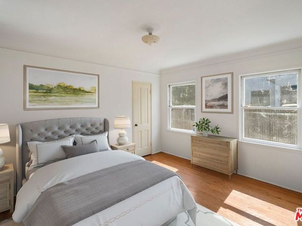 2365 Las Lunas Street, Pasadena CA 91107