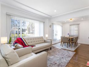 9806 S Van Ness Avenue, Los Angeles CA 90047