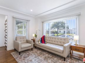 9806 S Van Ness Avenue, Los Angeles CA 90047