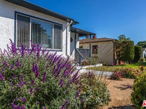 9806 S Van Ness Avenue, Los Angeles CA 90047