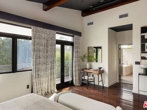 414 N La Jolla Avenue, Los Angeles CA 90048