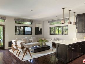 414 N La Jolla Avenue, Los Angeles CA 90048