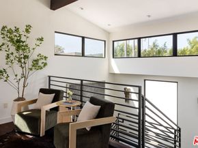 414 N La Jolla Avenue, Los Angeles CA 90048