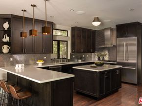 414 N La Jolla Avenue, Los Angeles CA 90048
