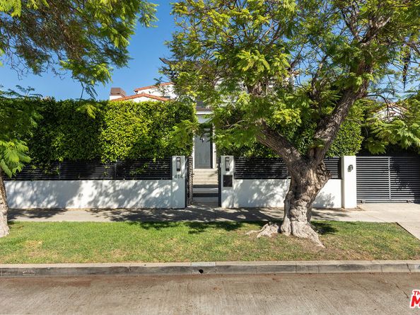 414 N La Jolla Avenue, Los Angeles CA 90048