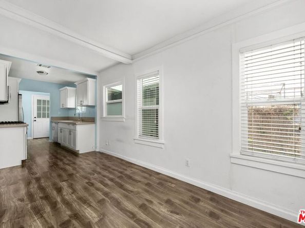 2736 S Cloverdale Avenue, Los Angeles CA 90016