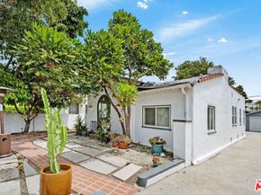 2736 S Cloverdale Avenue, Los Angeles CA 90016