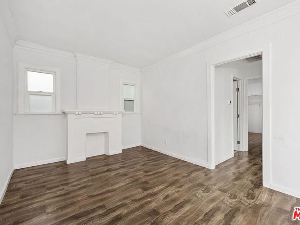 2736 S Cloverdale Avenue, Los Angeles CA 90016