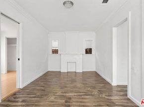 2736 S Cloverdale Avenue, Los Angeles CA 90016