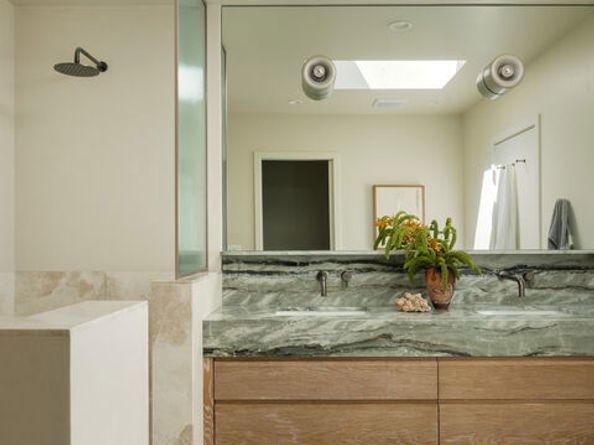 3815 Chanson Drive, View Park CA 90043