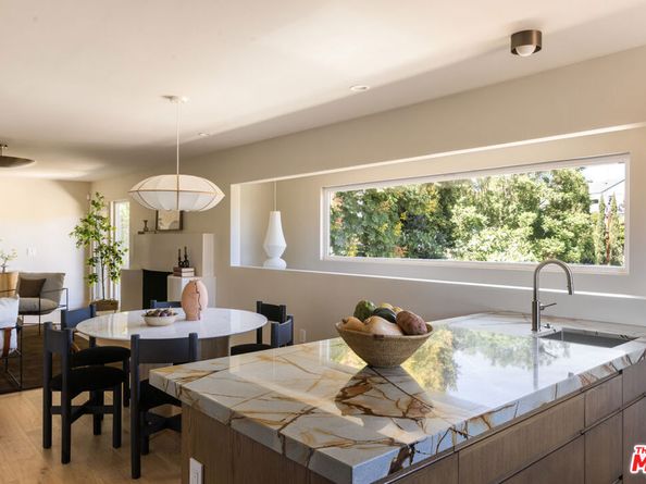 3815 Chanson Drive, View Park CA 90043