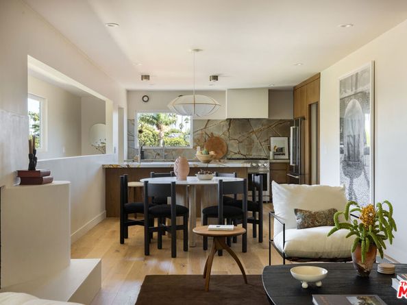 3815 Chanson Drive, View Park CA 90043