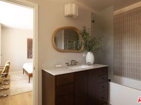 3815 Chanson Drive, View Park CA 90043
