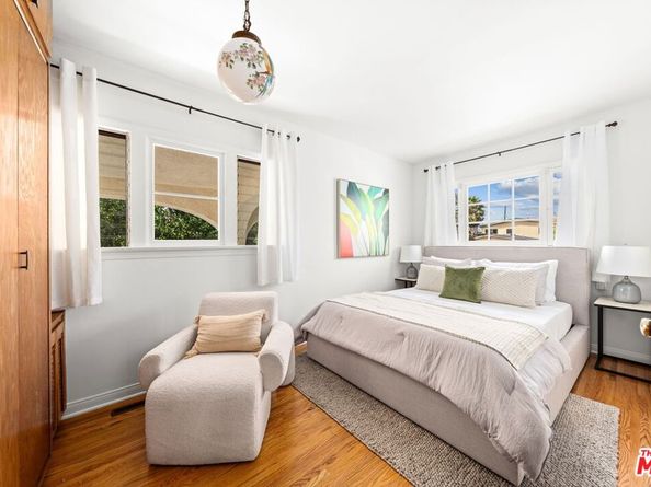 822 Pine Street, Santa Monica CA 90405