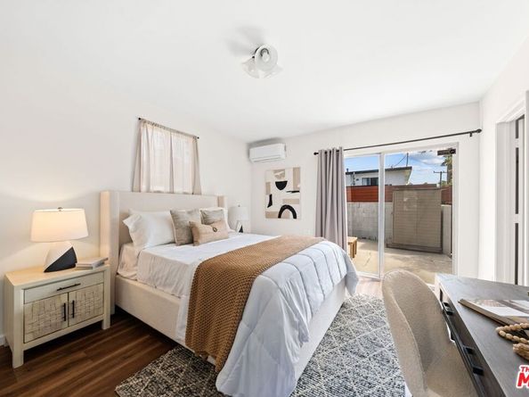 822 Pine Street, Santa Monica CA 90405