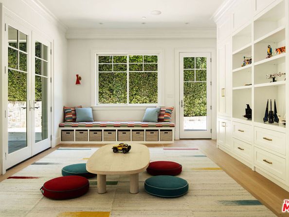 13167 Boca De Canon Lane, Los Angeles CA 90049