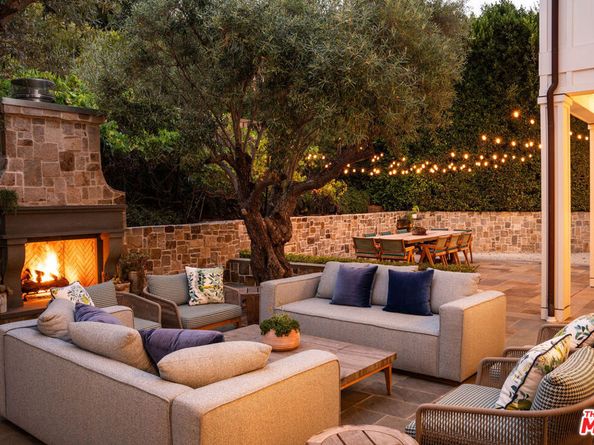 13167 Boca De Canon Lane, Los Angeles CA 90049