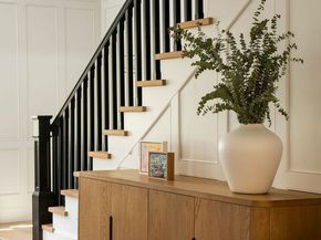 13167 Boca De Canon Lane, Los Angeles CA 90049