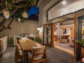 439 Carroll Canal, Venice CA 90291