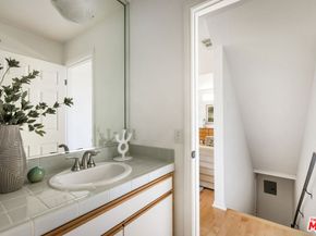 5259 Vantage Avenue 1, Valley Village CA 91607