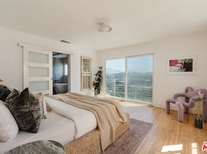2406 Silver Ridge Avenue, Los Angeles CA 90039