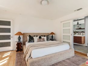 2406 Silver Ridge Avenue, Los Angeles CA 90039