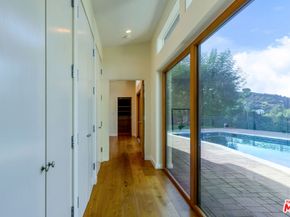 2740 Nichols Canyon Road, Los Angeles CA 90046
