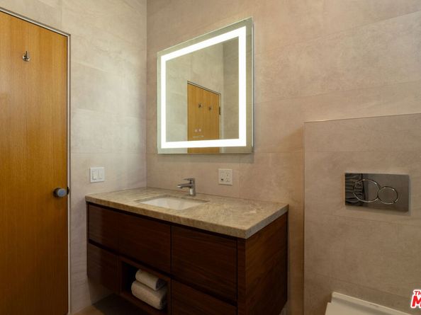 2740 Nichols Canyon Road, Los Angeles CA 90046