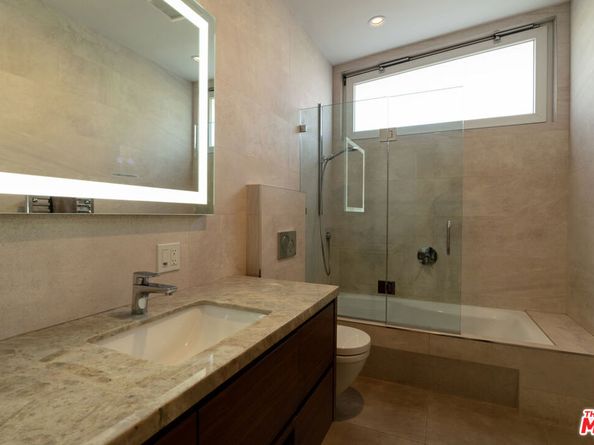 2740 Nichols Canyon Road, Los Angeles CA 90046