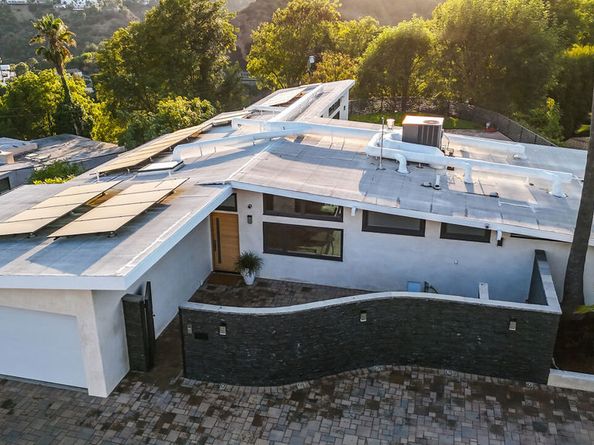 2740 Nichols Canyon Road, Los Angeles CA 90046