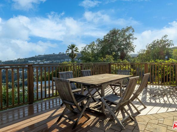2740 Nichols Canyon Road, Los Angeles CA 90046