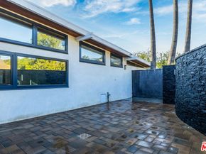 2740 Nichols Canyon Road, Los Angeles CA 90046