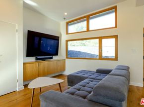 2740 Nichols Canyon Road, Los Angeles CA 90046