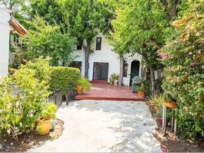 810 N Sweetzer Avenue, West Hollywood CA 90069