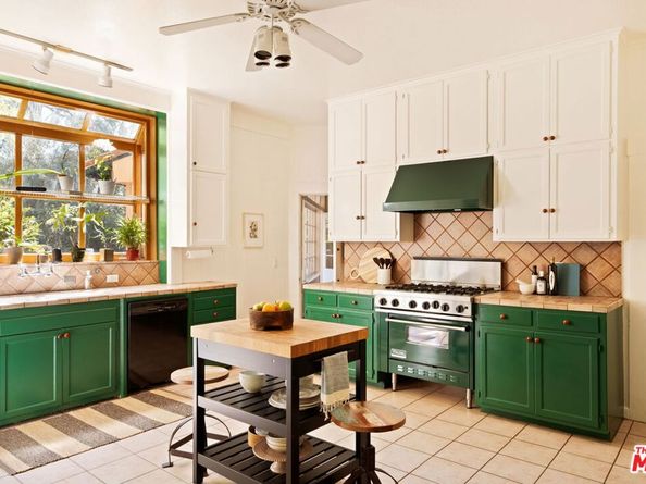 1205 Arden Road, Pasadena CA 91106