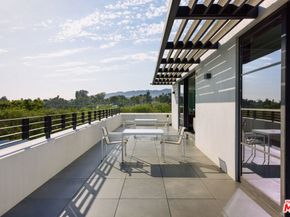 400 Amalfi Drive, Pacific Palisades CA 90272