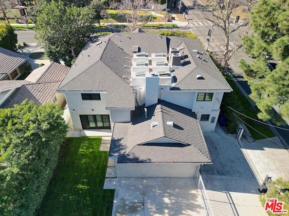 602 S Lucerne Boulevard, Los Angeles CA 90005